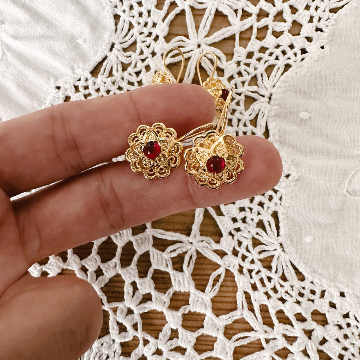 Vintage Gümüş Gül Küpe